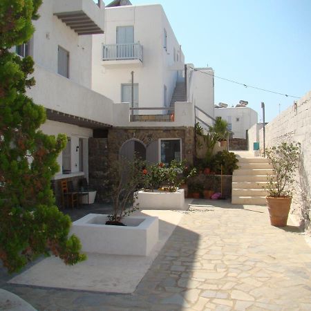 Manos Rooms Mykonos Town Eksteriør billede