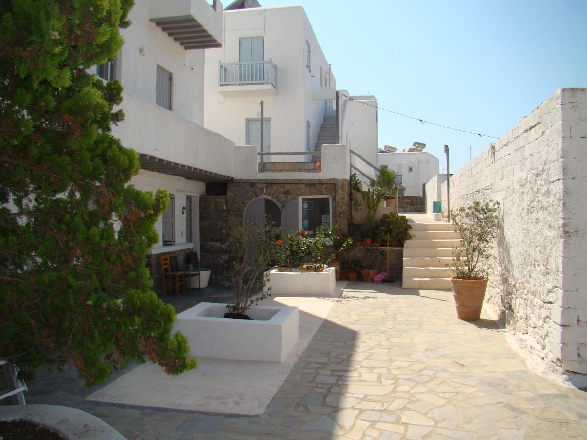 Manos Rooms Mykonos Town Eksteriør billede