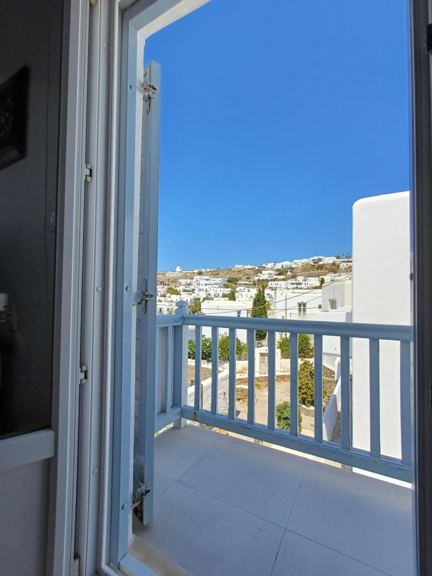 Manos Rooms Mykonos Town Eksteriør billede