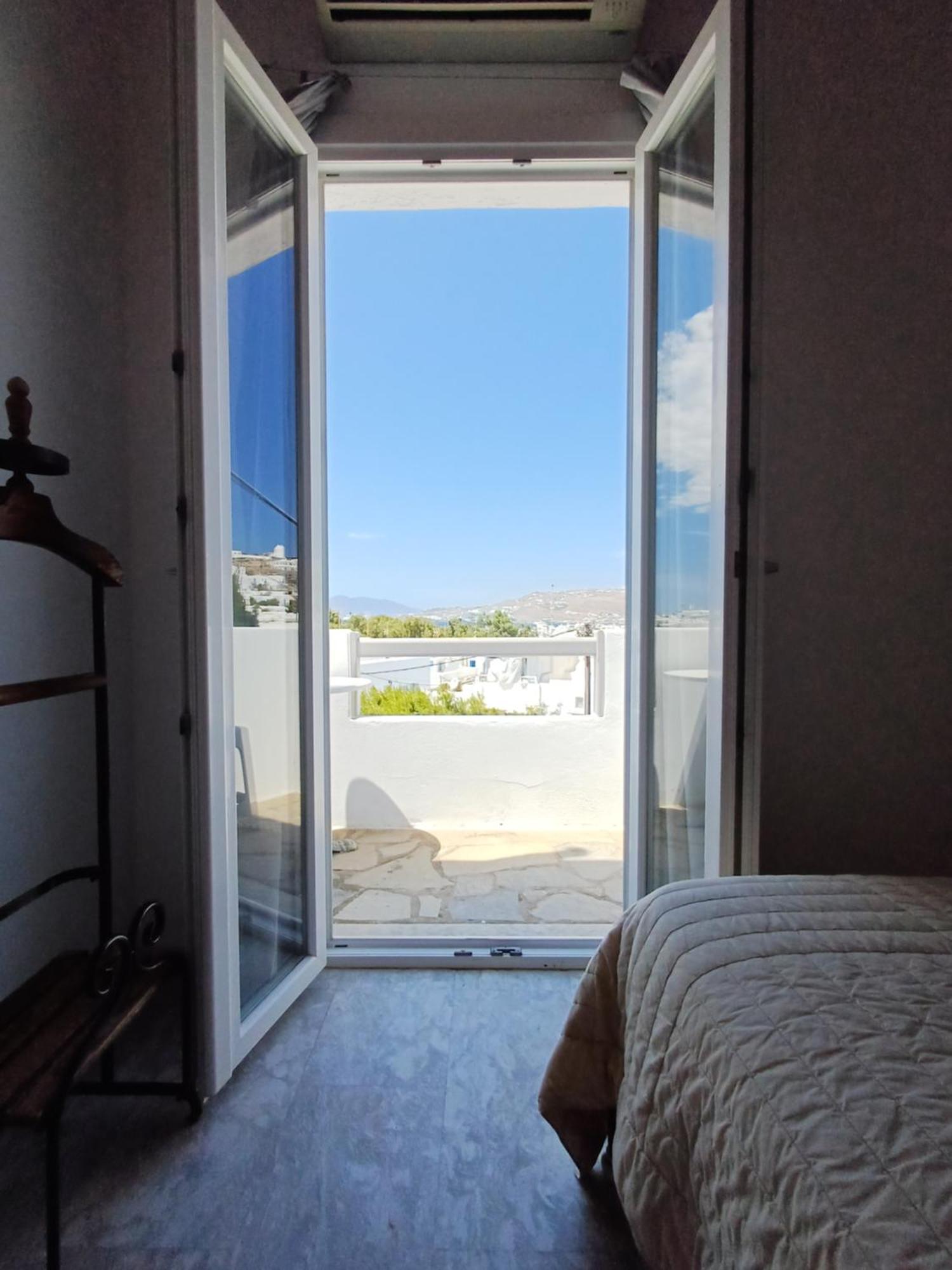 Manos Rooms Mykonos Town Eksteriør billede