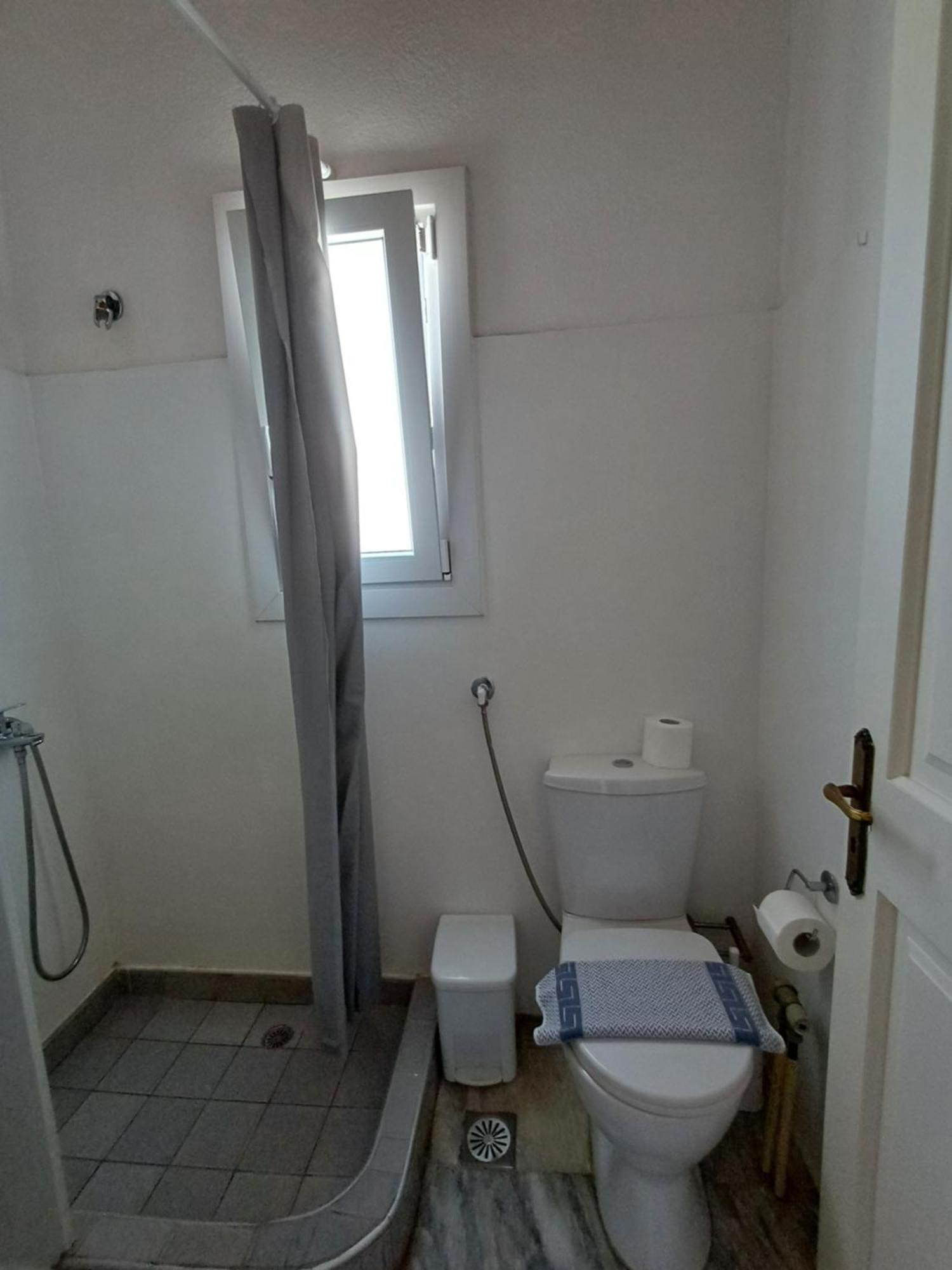 Manos Rooms Mykonos Town Eksteriør billede