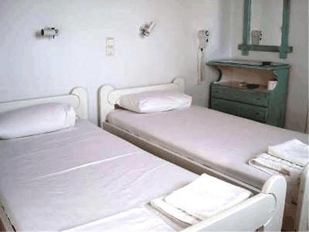 Manos Rooms Mykonos Town Eksteriør billede