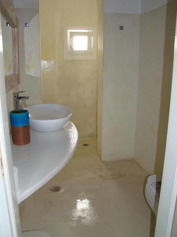 Manos Rooms Mykonos Town Eksteriør billede